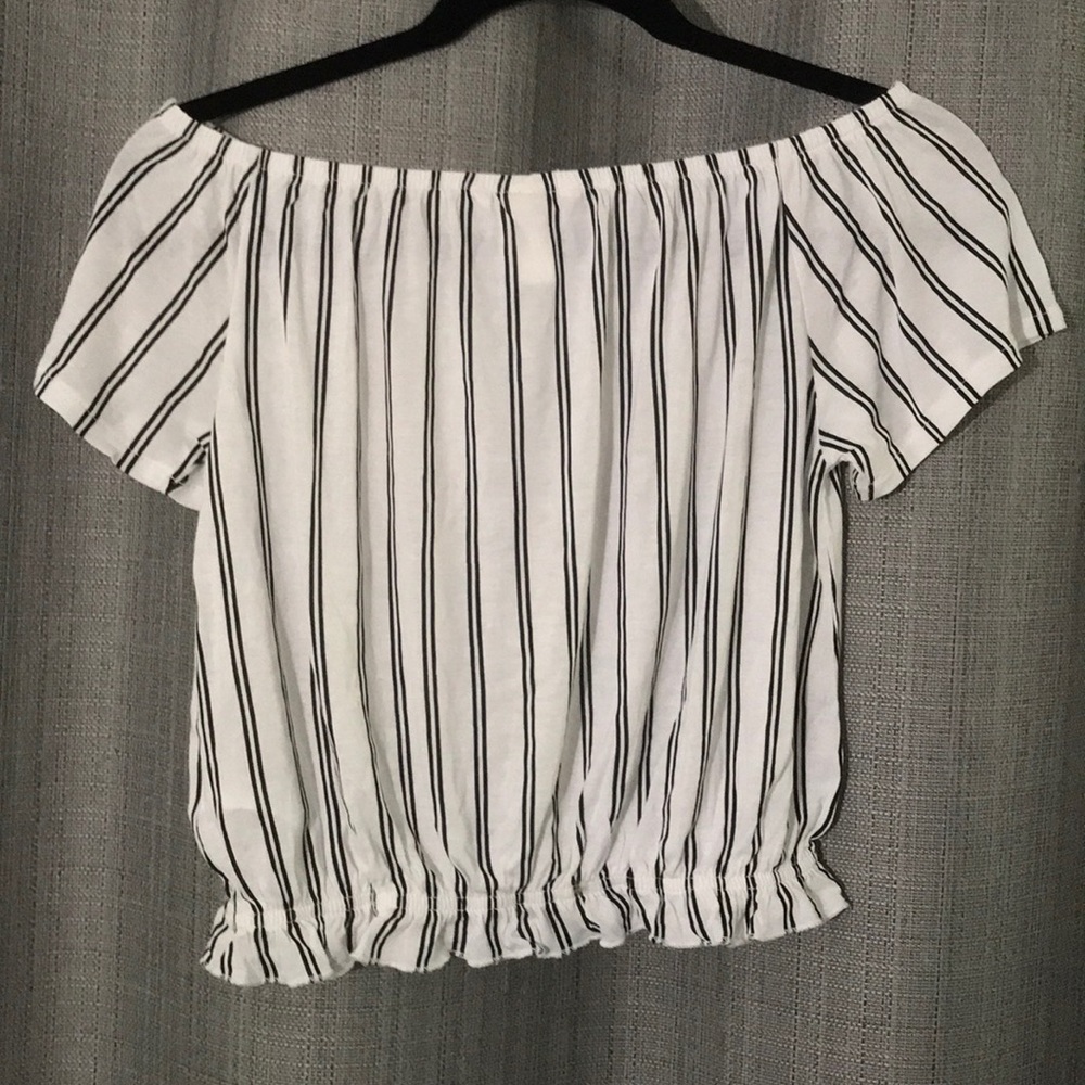 Striped off the shoulder top - Picture 5 of 7